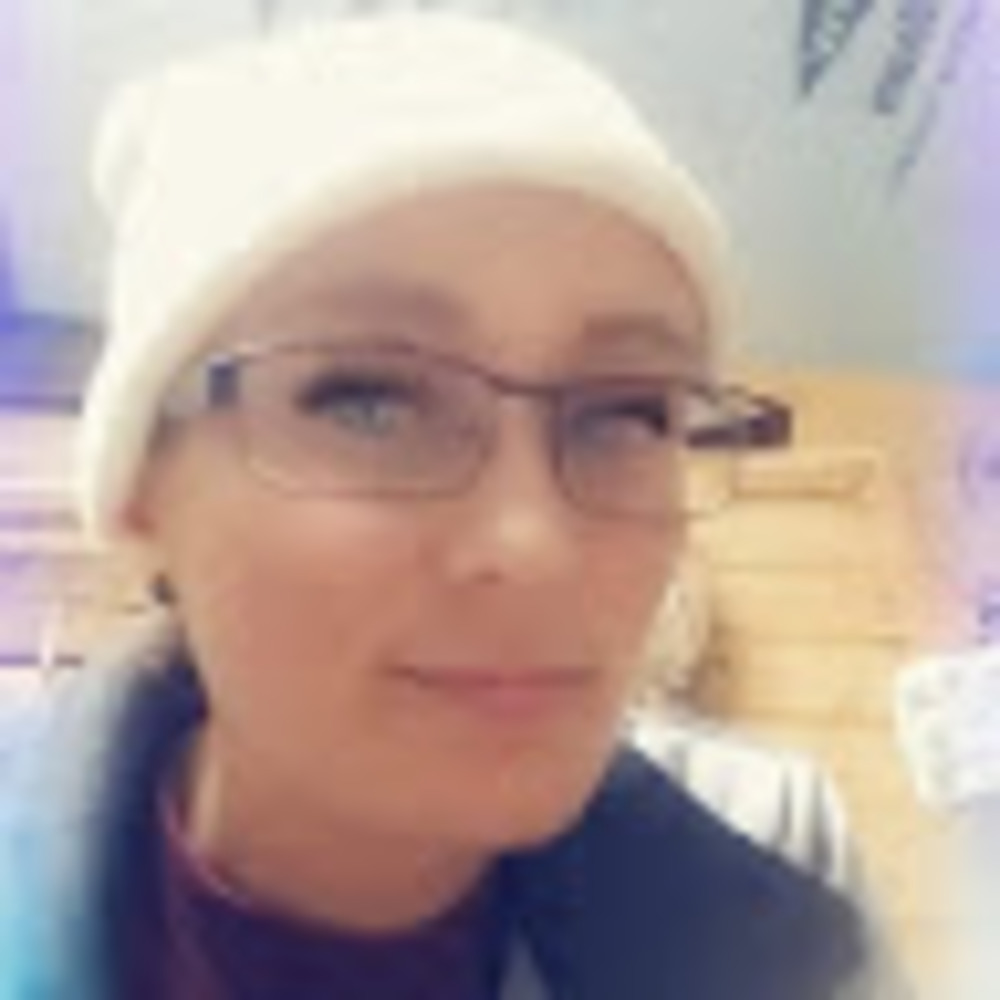 Meet your Posher, Brandi